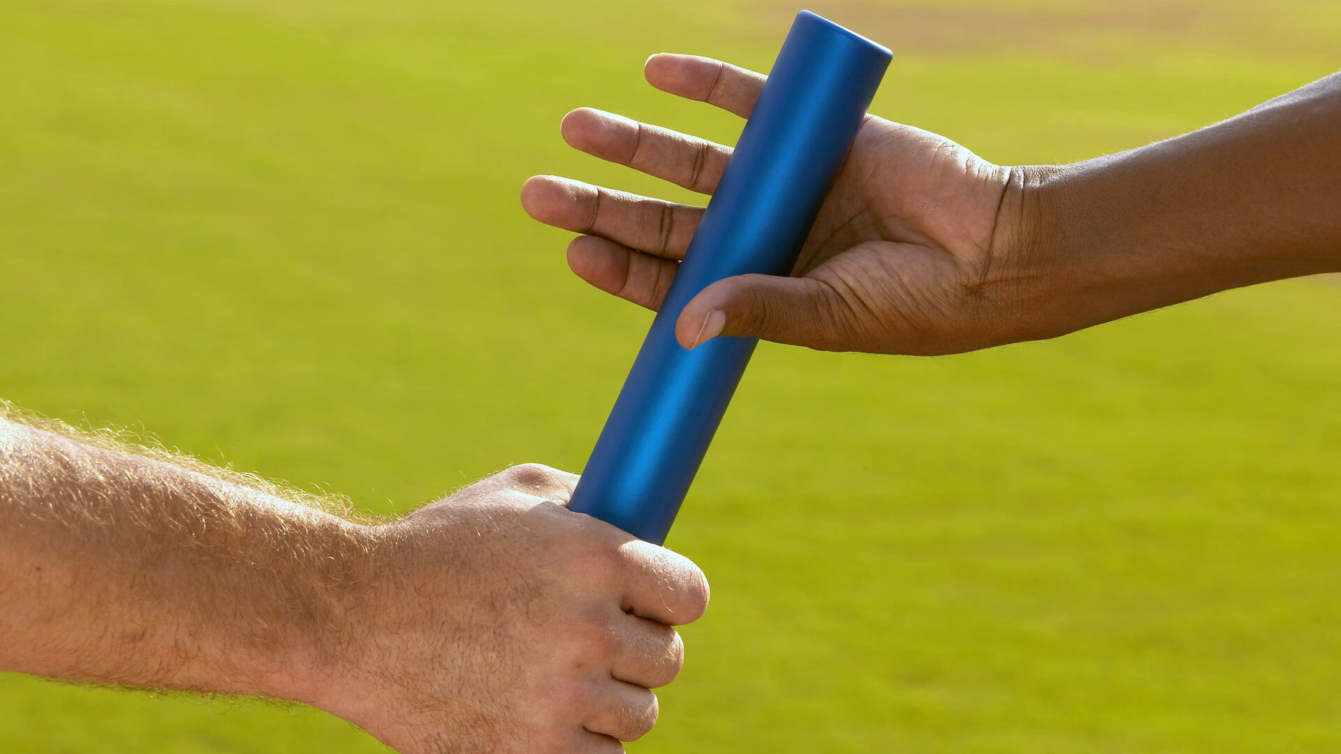 开云-34年诅咒终结！国际米兰如何用一场外科手术，强行撕碎希腊足球最后的骄傲？