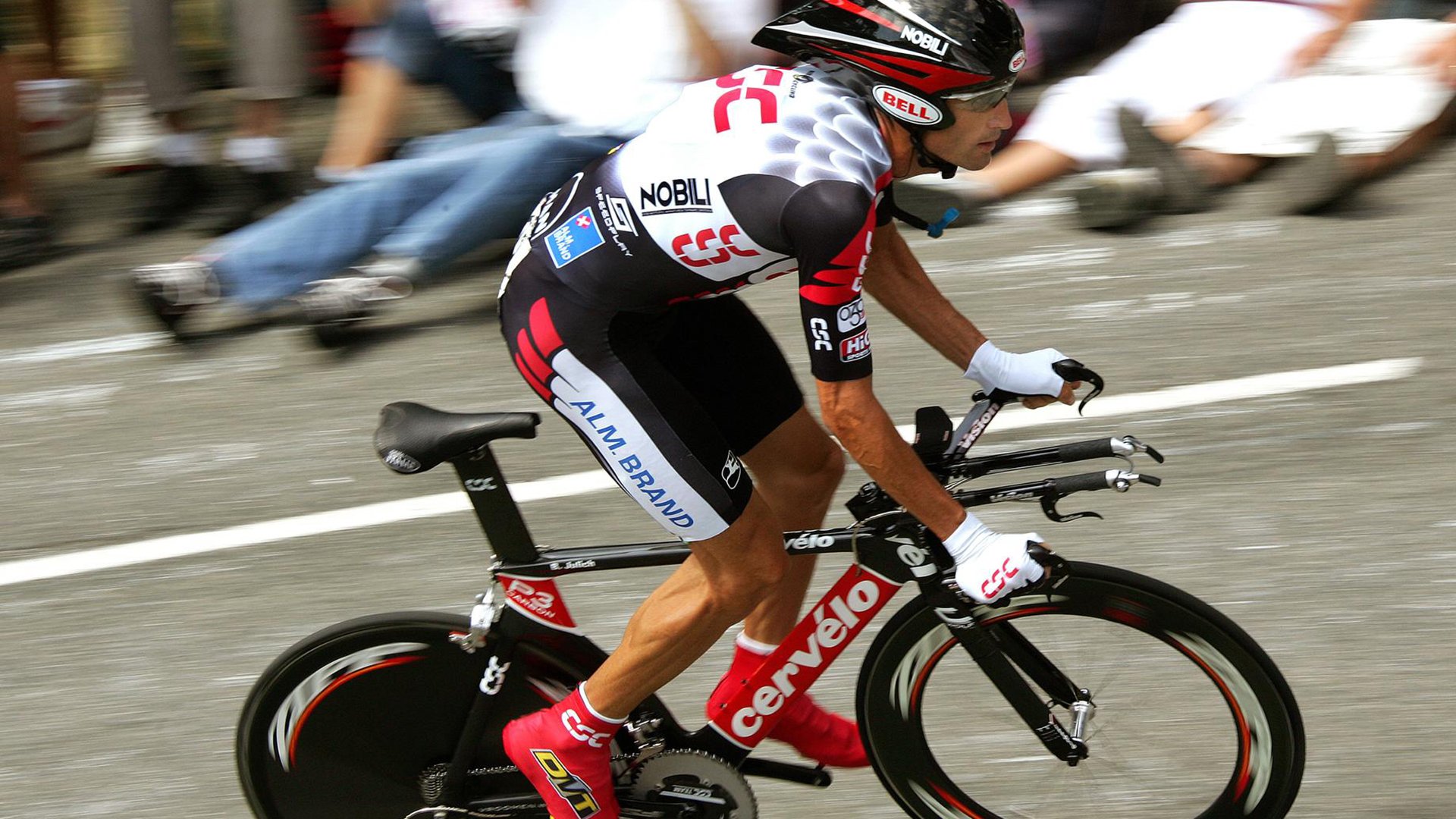 窒息防守!小贾伦-杰克逊筑起禁飞区,浙江队进攻集体哑火